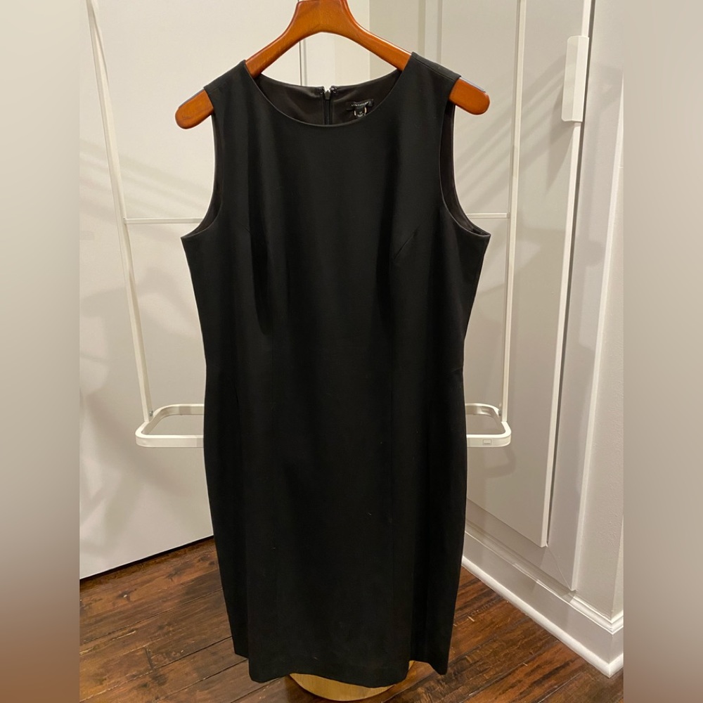Ann Taylor Black Sleeveless Dress. Size 12